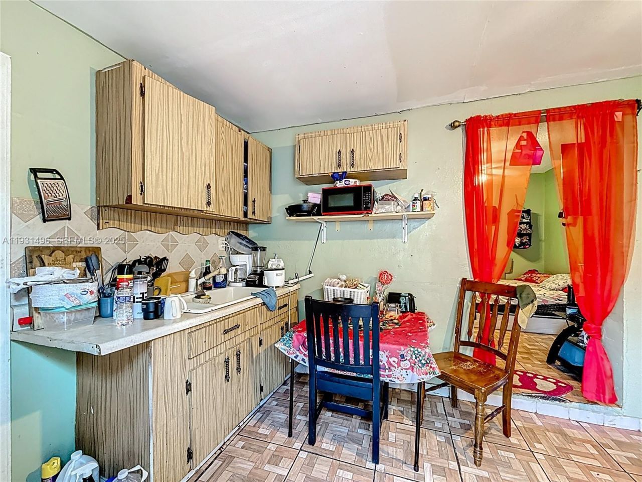 1860 NW 127th St, Miami, FL 33167 Photo