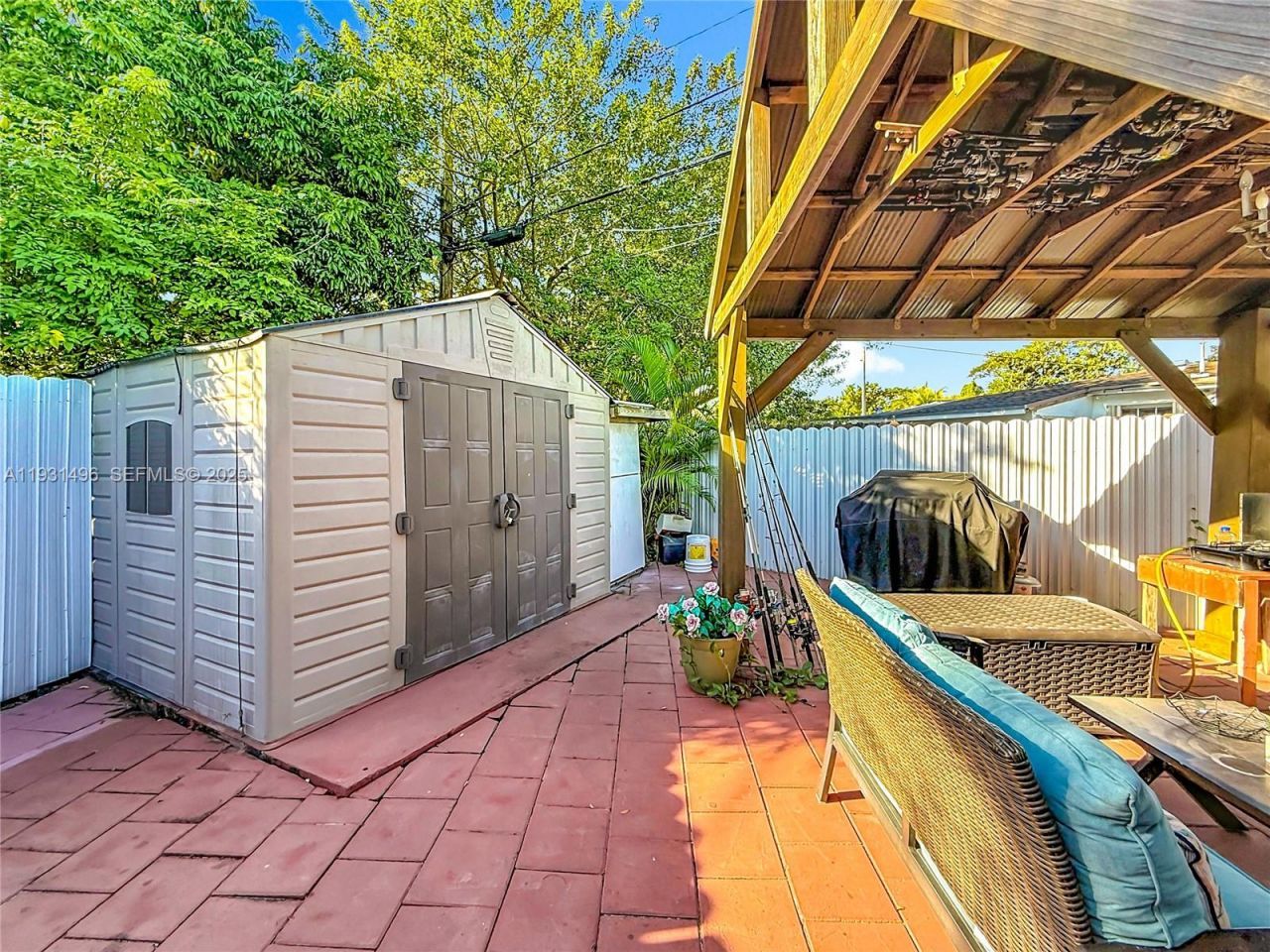 1860 NW 127th St, Miami, FL 33167 Photo