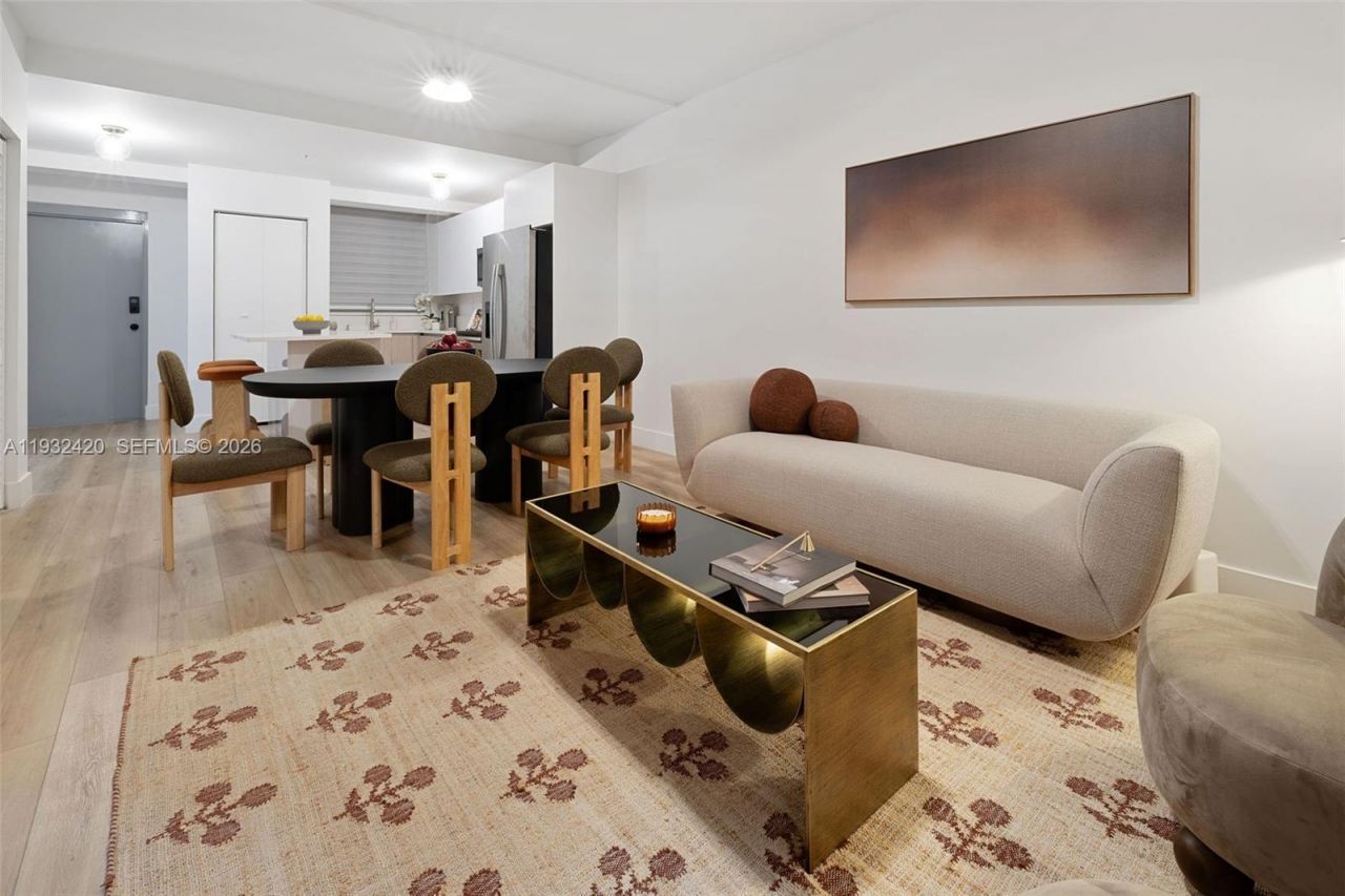 1542 NW 2nd St, Unit 105, Miami, FL 33125 Photo