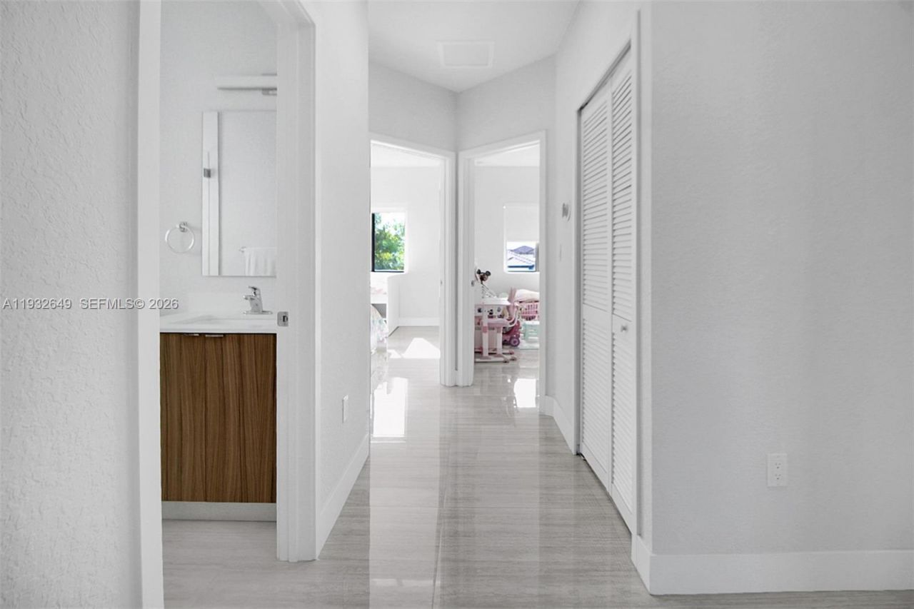 14671 SW 20th St, Miami, FL 33175 Photo