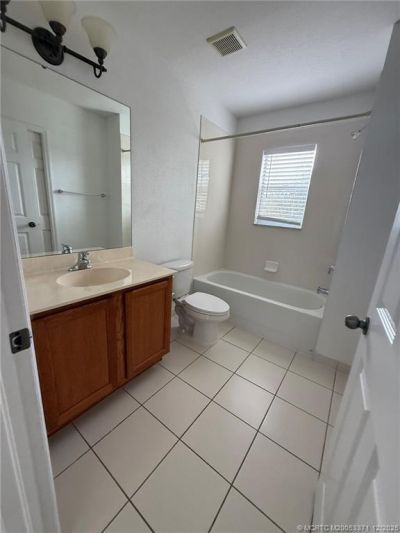 2401 SE Ruskin Drive, Port Saint Lucie, FL 34952 Photo