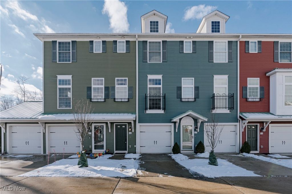 26 Grandview Drive, Rocky River, OH 44116 Main Photo