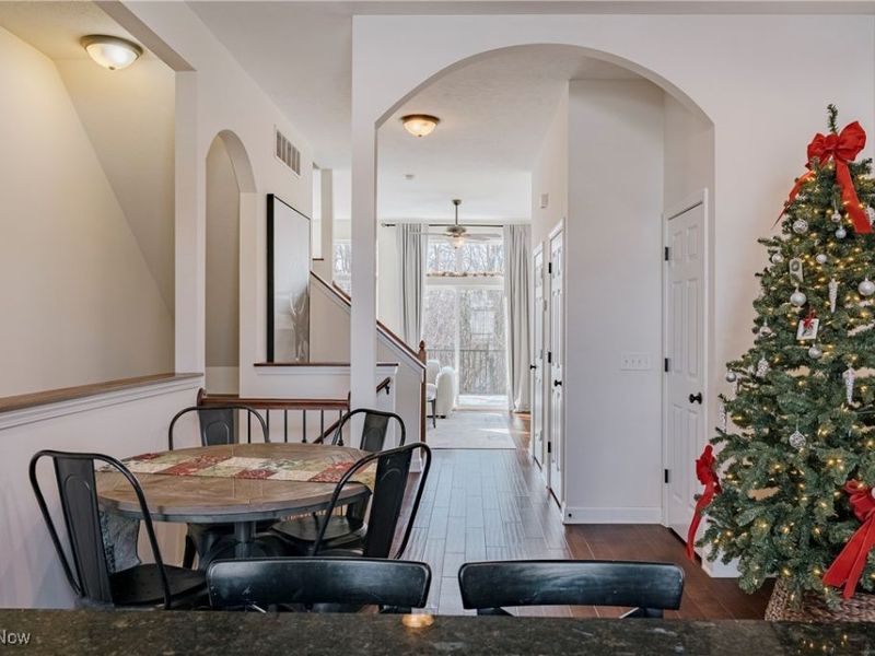 26 Grandview Drive, Rocky River, OH 44116 Photo 13