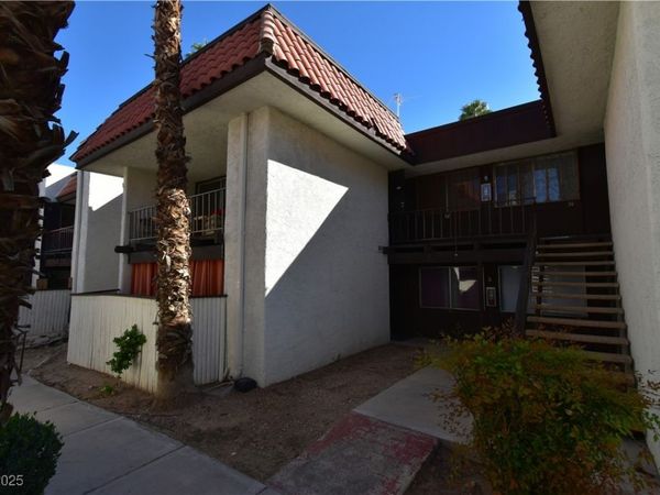 1405 Vegas Valley Drive, Unit 92, Las Vegas, NV 89169