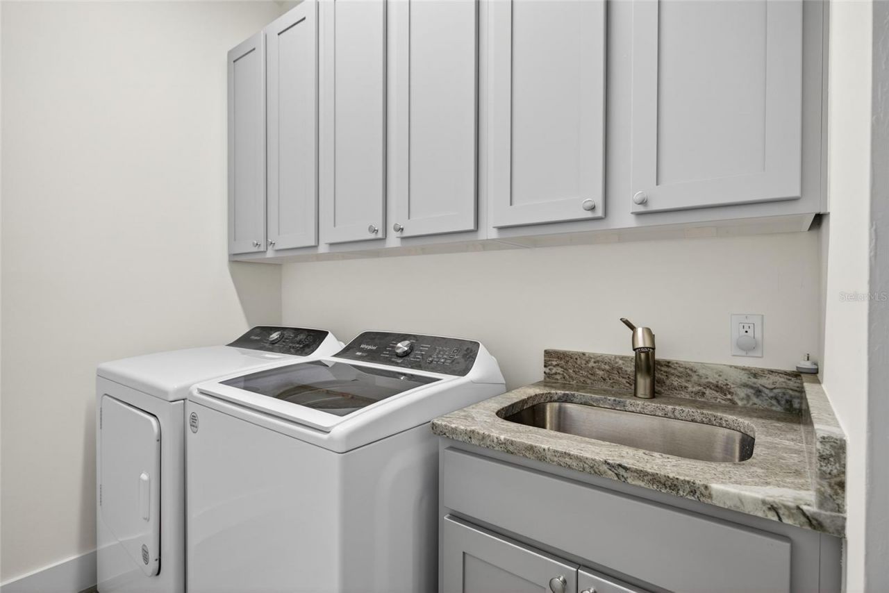 2817 NW 41st Avenue, Cape Coral, FL 33993 Photo