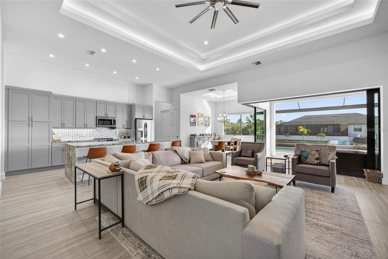 2817 NW 41st Avenue, Cape Coral, FL 33993 Photo