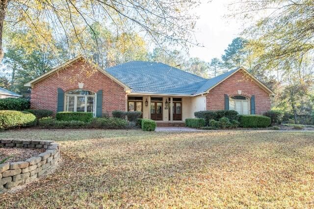 904 Yorkshire Rd, Starkville, MS 39759 Main Photo