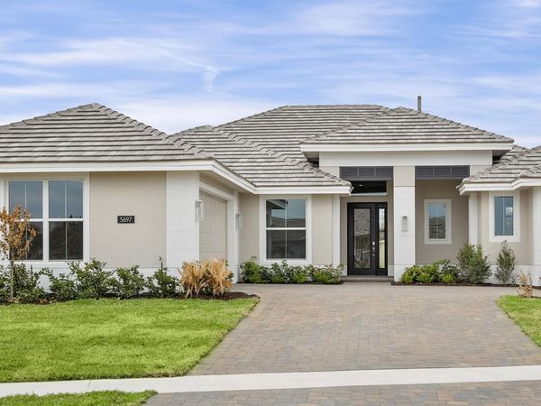 5697 Bent Pine Square, Vero Beach, FL 32967