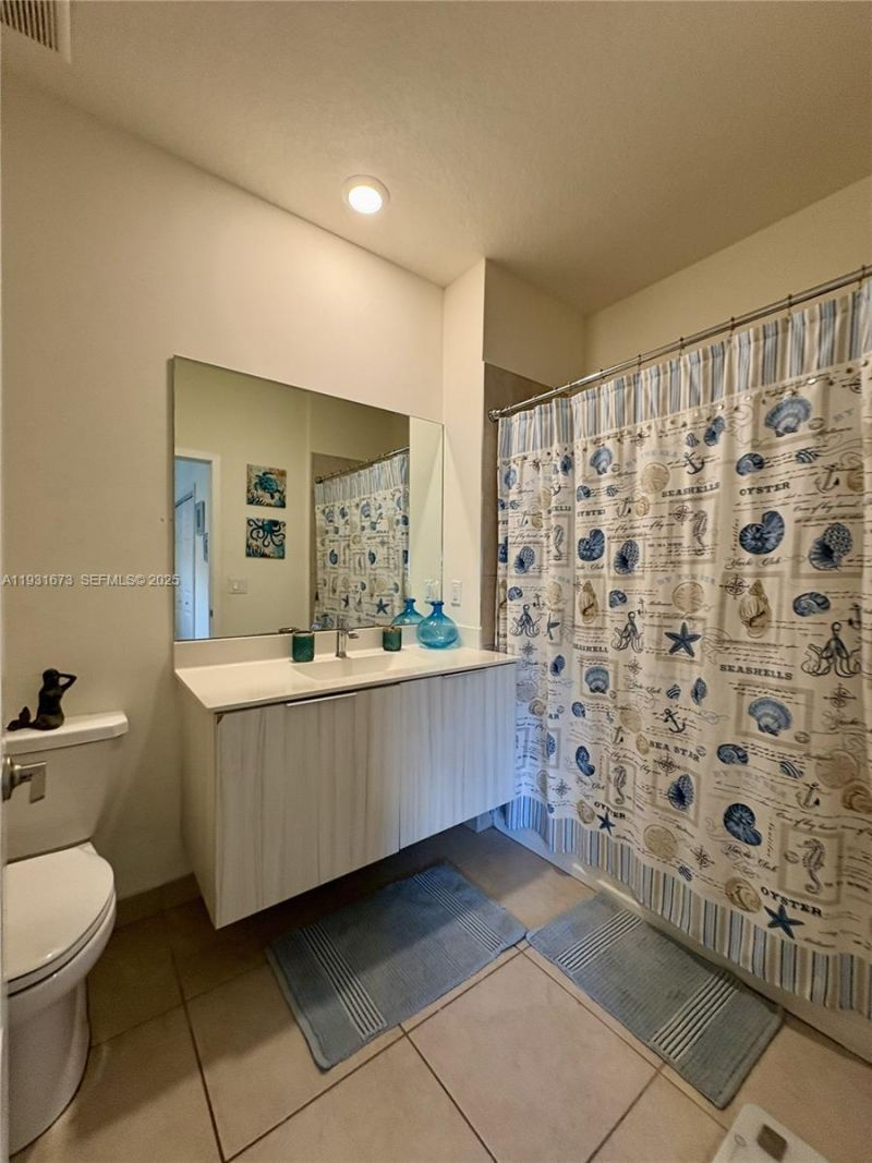 4749 NW 85th Ave, Doral, FL 33166 Photo