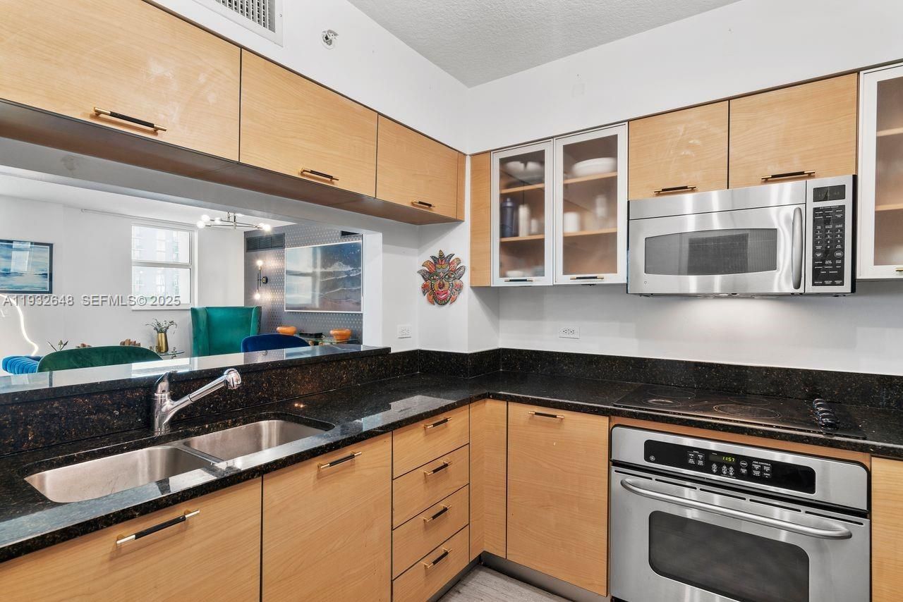 31 SE 5th St, Unit 2911, Miami, FL 33131 Photo