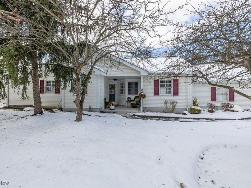 6671 Hidden Lake Trail, Brecksville, OH 44141 Photo 1