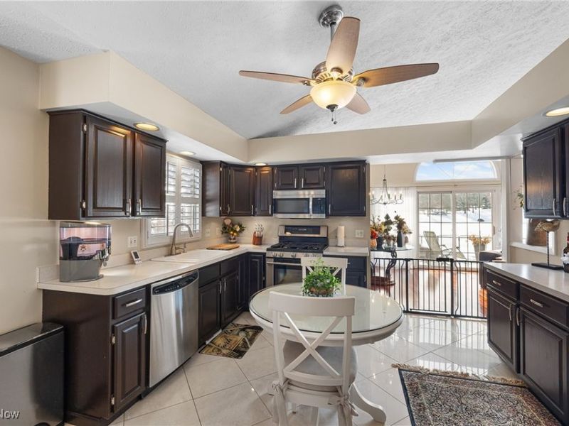 6671 Hidden Lake Trail, Brecksville, OH 44141 Photo 10