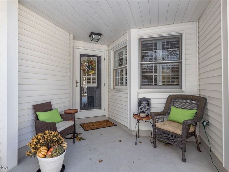 6671 Hidden Lake Trail, Brecksville, OH 44141 Photo 3