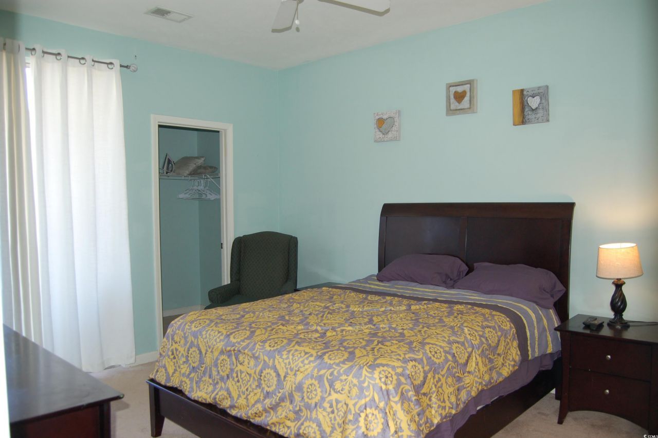 646 River Oaks Dr. Photo 14