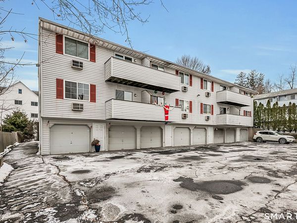 81 Chipman, Unit APT 13, Waterbury, CT 06708