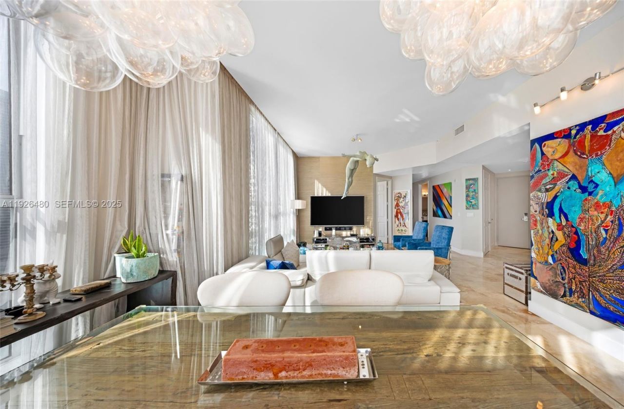 1155 Brickell Bay Dr , Unit PH303, Miami, FL 33131 Photo