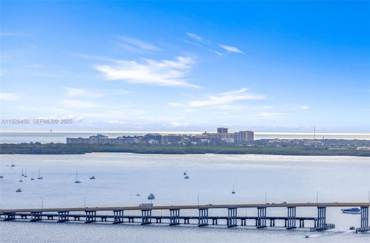 1155 Brickell Bay Dr , Unit PH303, Miami, FL 33131 Photo