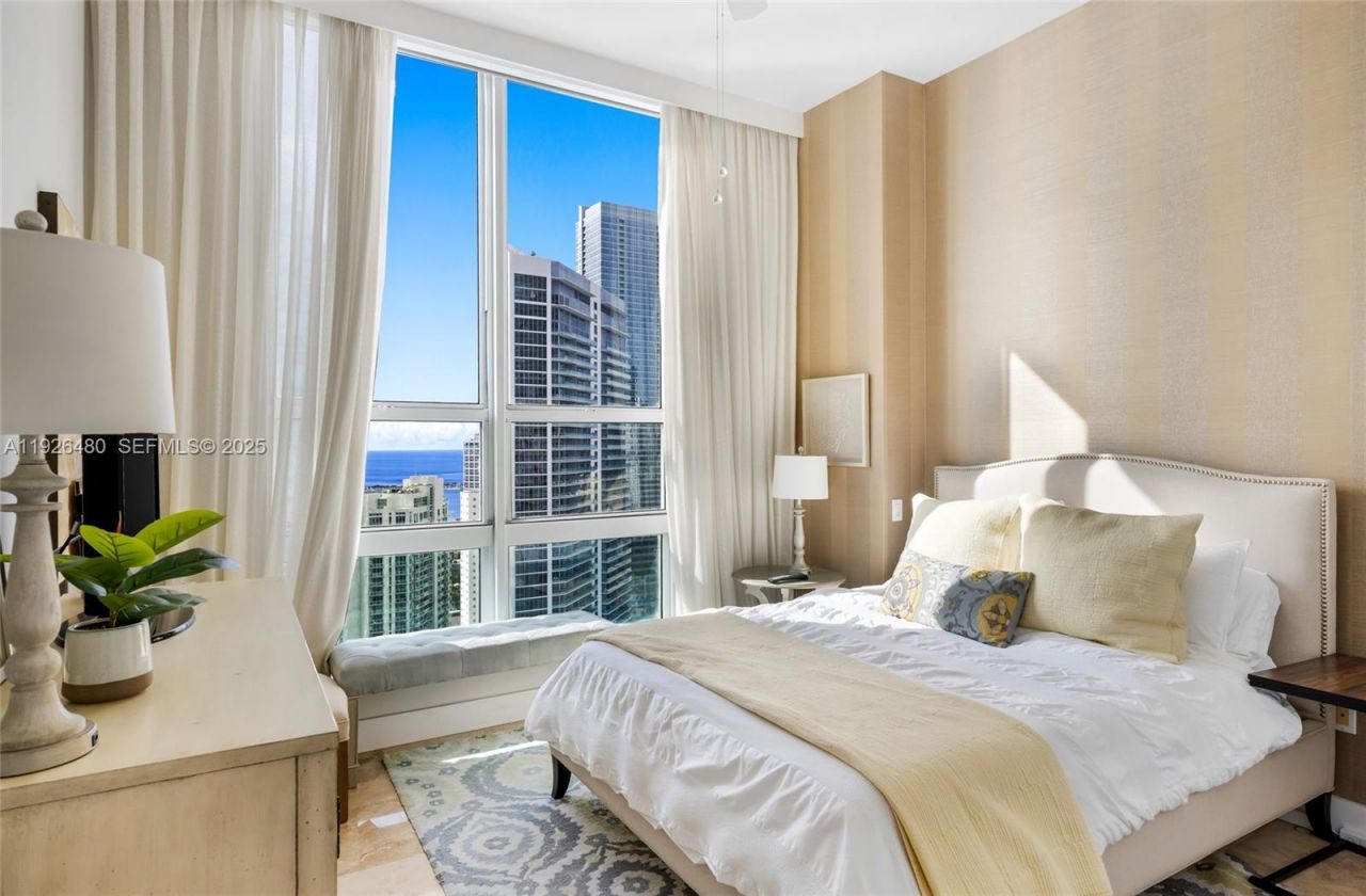 1155 Brickell Bay Dr , Unit PH303, Miami, FL 33131 Photo