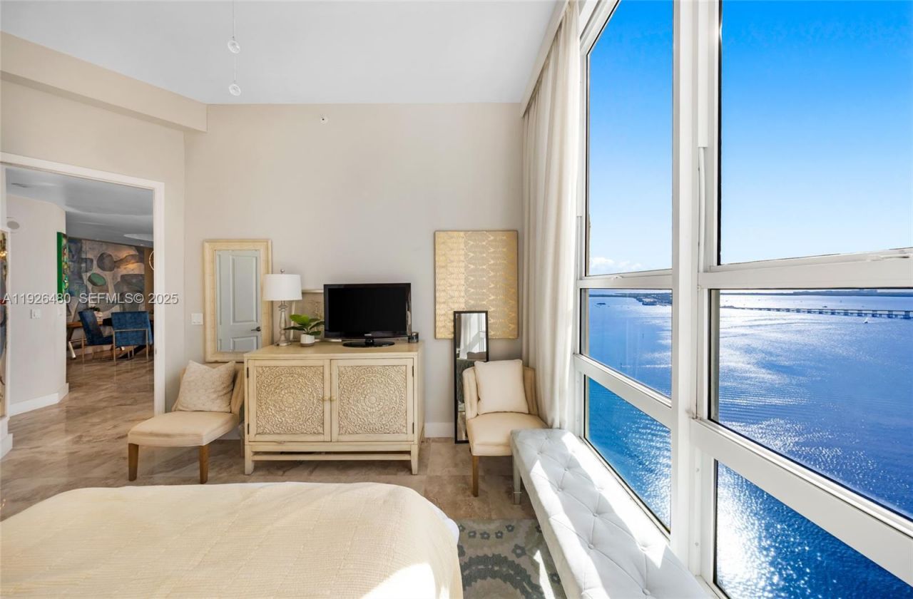 1155 Brickell Bay Dr , Unit PH303, Miami, FL 33131 Photo