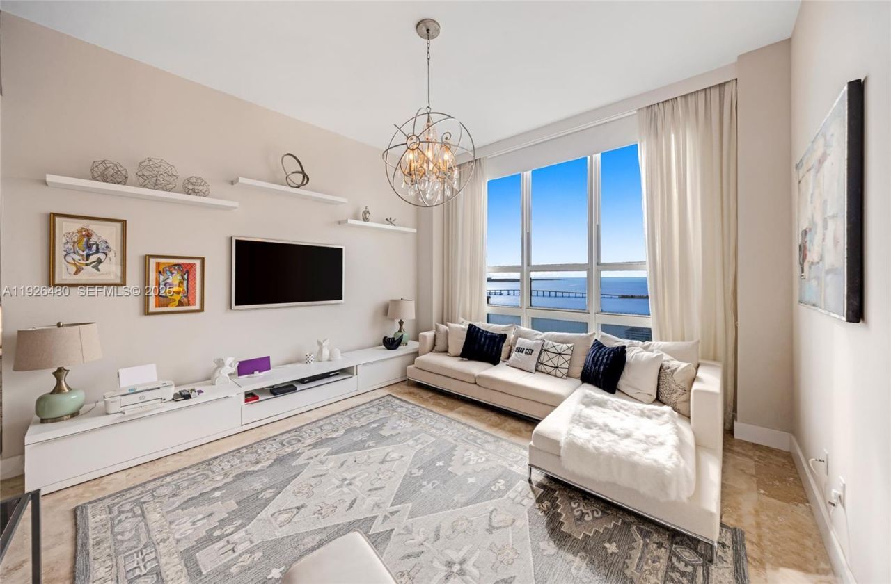 1155 Brickell Bay Dr , Unit PH303, Miami, FL 33131 Photo