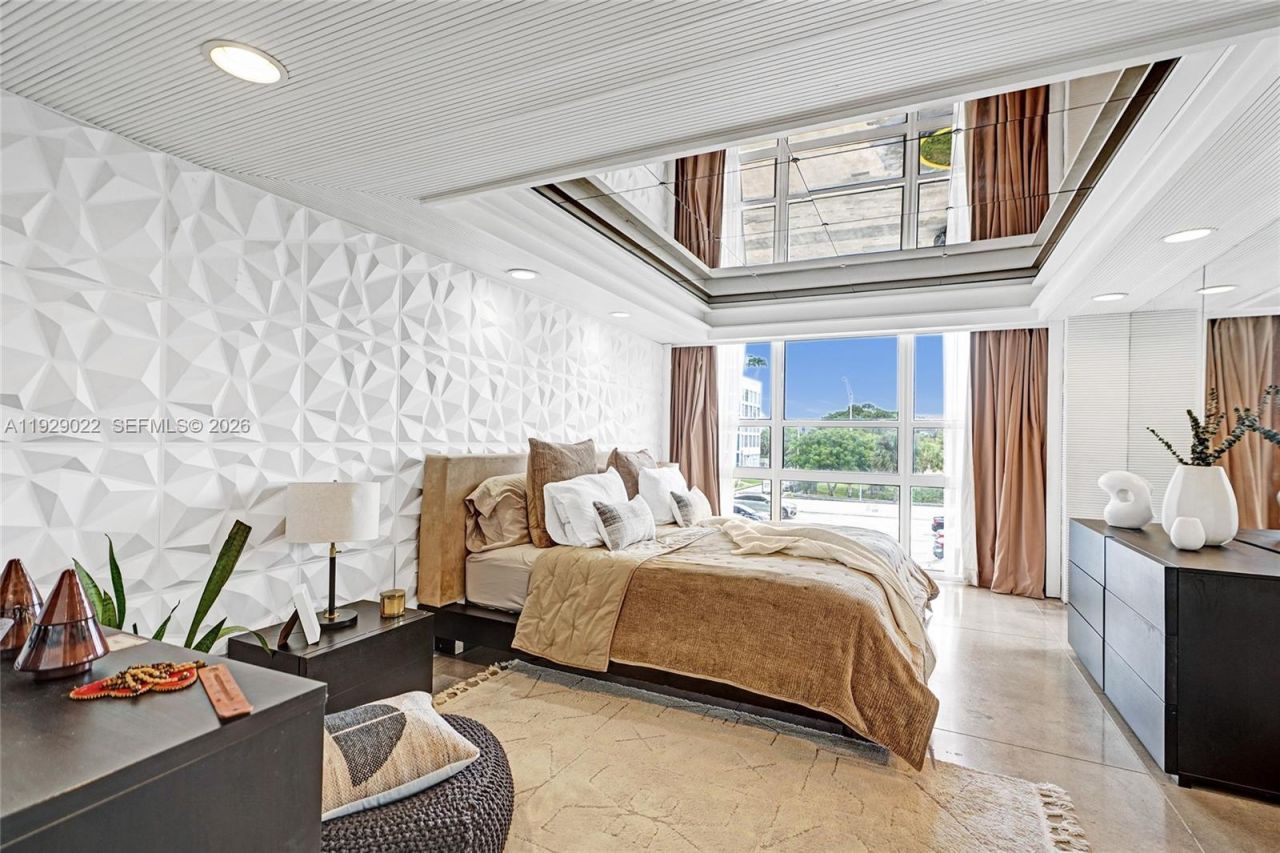 600 NE 36th St, Unit 218, Miami, FL 33137 Photo