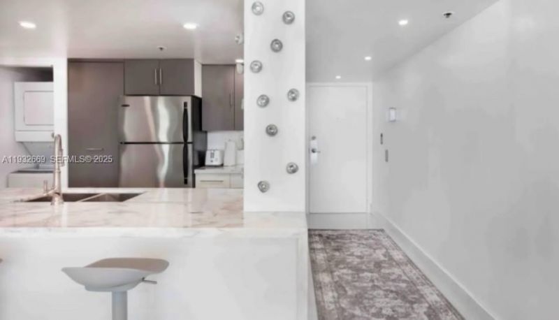 1717 N Bayshore Dr, Unit A-1652, Miami, FL 33132 Photo