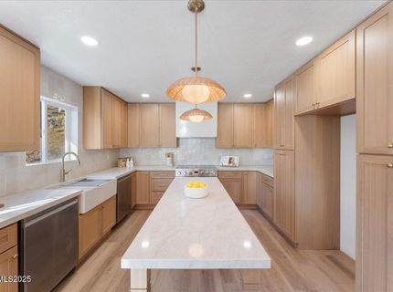 20217 S Virginia Street, Reno, NV 89521 Photo