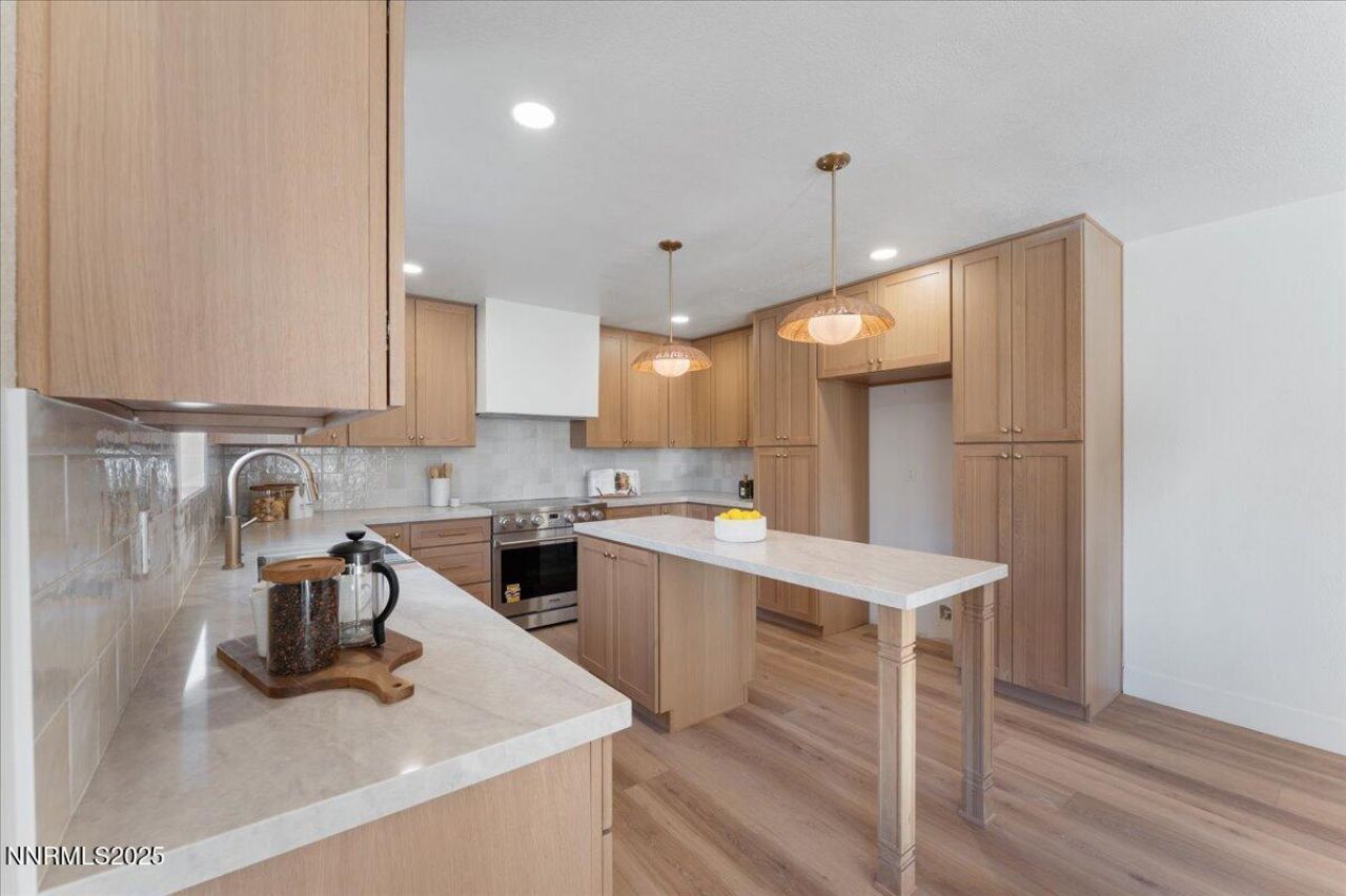 20217 S Virginia Street, Reno, NV 89521 Photo