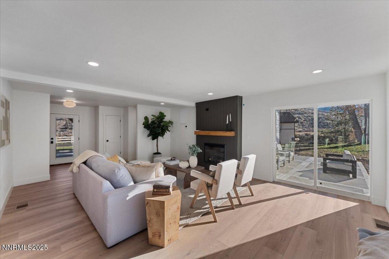 20217 S Virginia Street, Reno, NV 89521 Photo