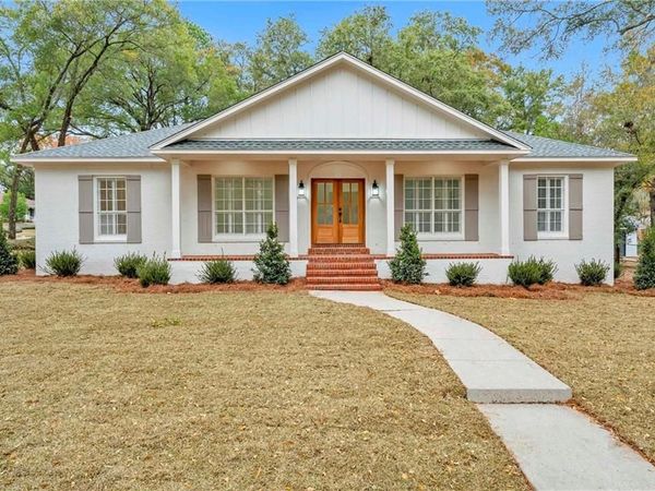 4924 Brooke Court, Mobile, AL 36618