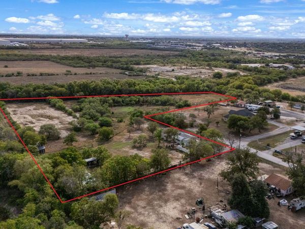 5455 Uecker, San Antonio, TX 78220