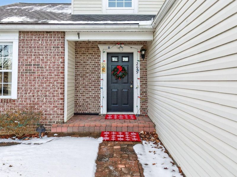 299 Links Drive, Marysville, OH 43040 Photo 2