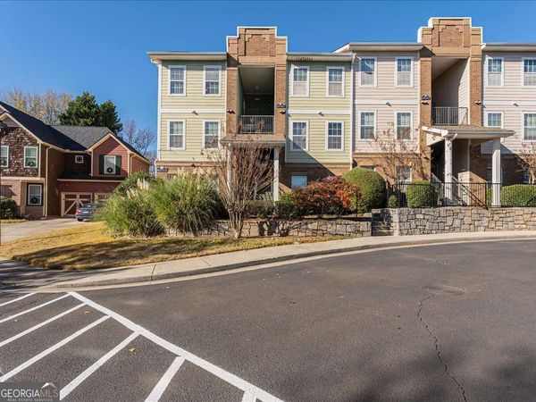 1752 Pryor Road SW, Unit 105, Atlanta, GA 30315