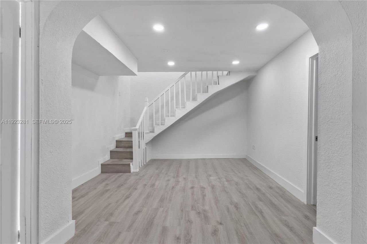 4030 NW 1st Ave , Miami, FL 33127 Photo