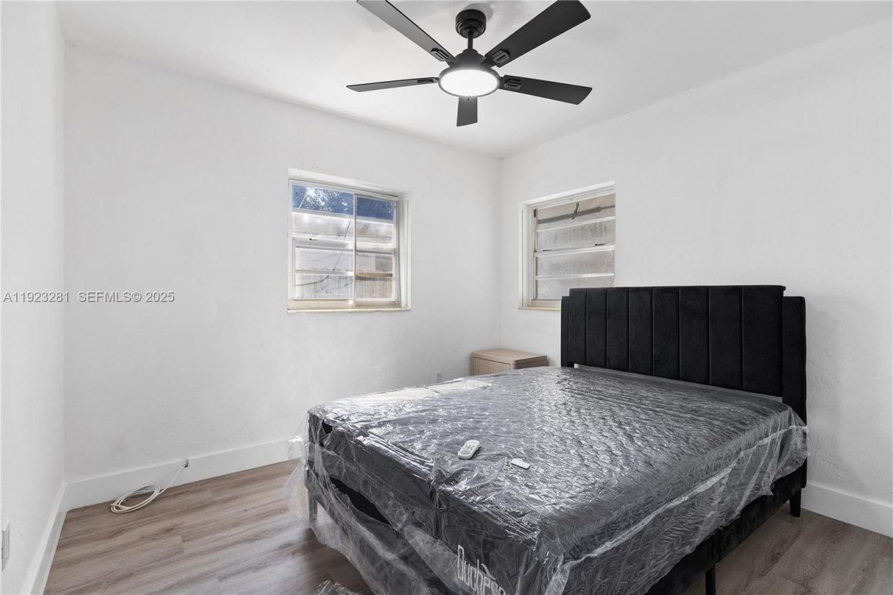 4030 NW 1st Ave , Miami, FL 33127 Photo