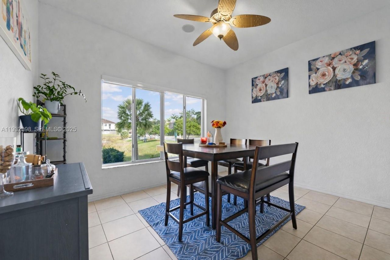 2467 SE 19th St, Homestead, FL 33035 Photo