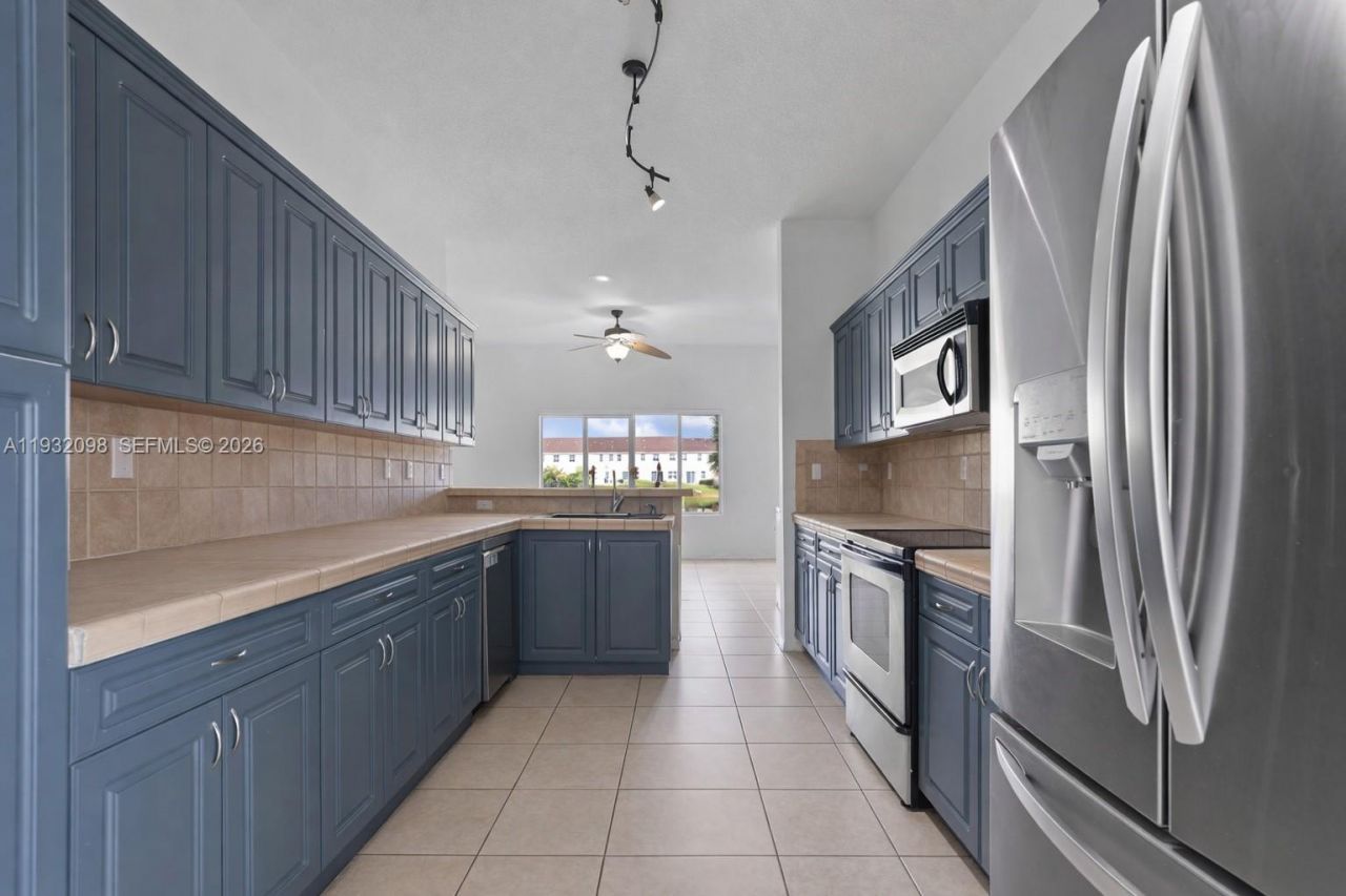 2467 SE 19th St, Homestead, FL 33035 Photo