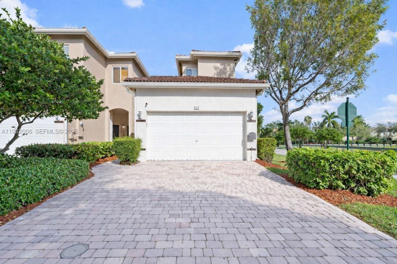 2467 SE 19th St, Homestead, FL 33035 Photo