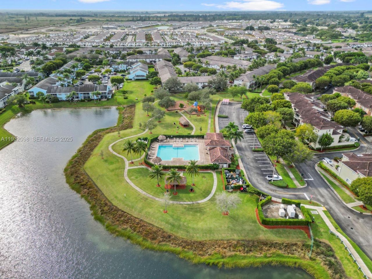 2467 SE 19th St, Homestead, FL 33035 Photo