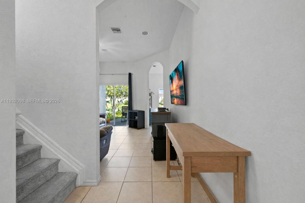 2467 SE 19th St, Homestead, FL 33035 Photo