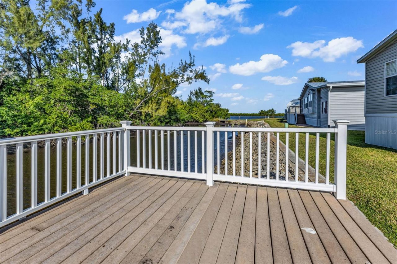 4300 Riverside Drive, Unit 106, Punta Gorda, FL 33982 Photo