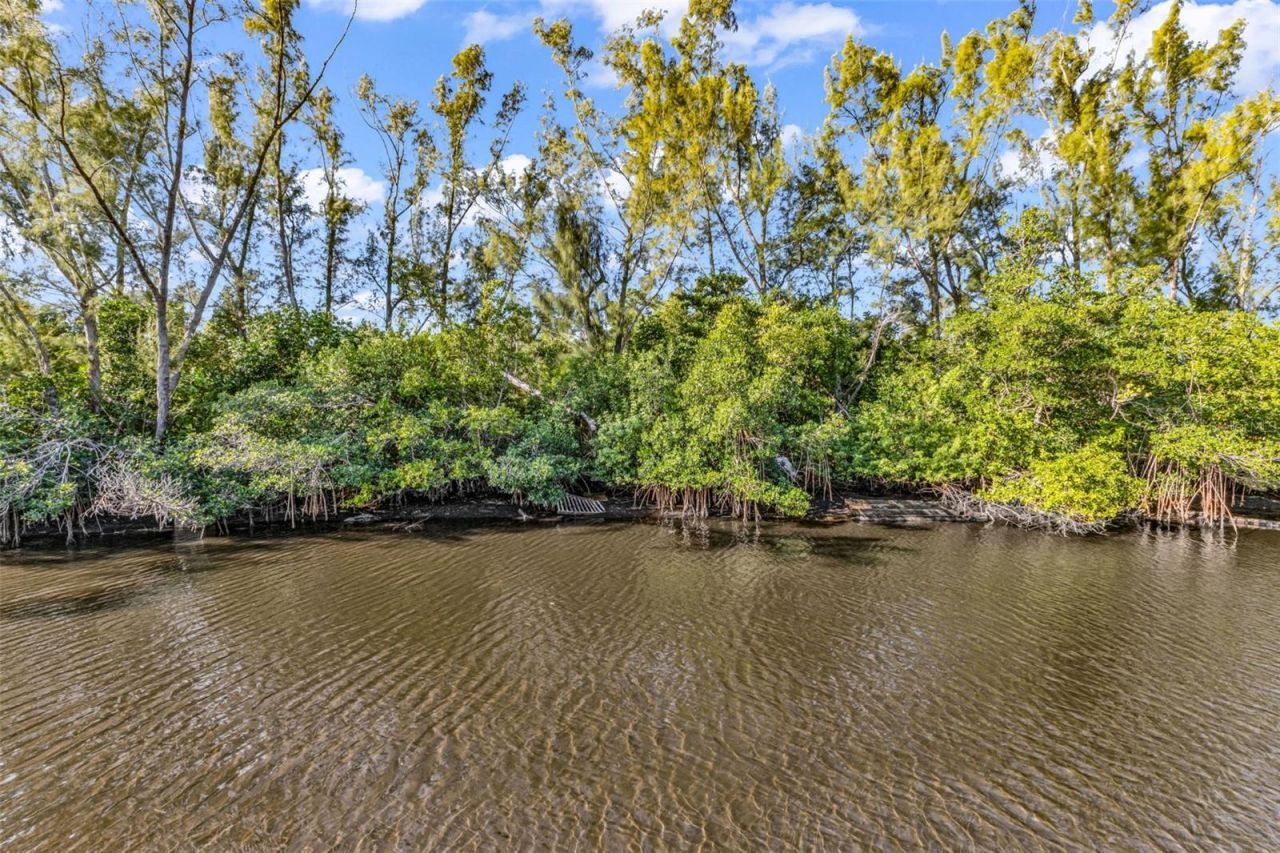 4300 Riverside Drive, Unit 106, Punta Gorda, FL 33982 Photo