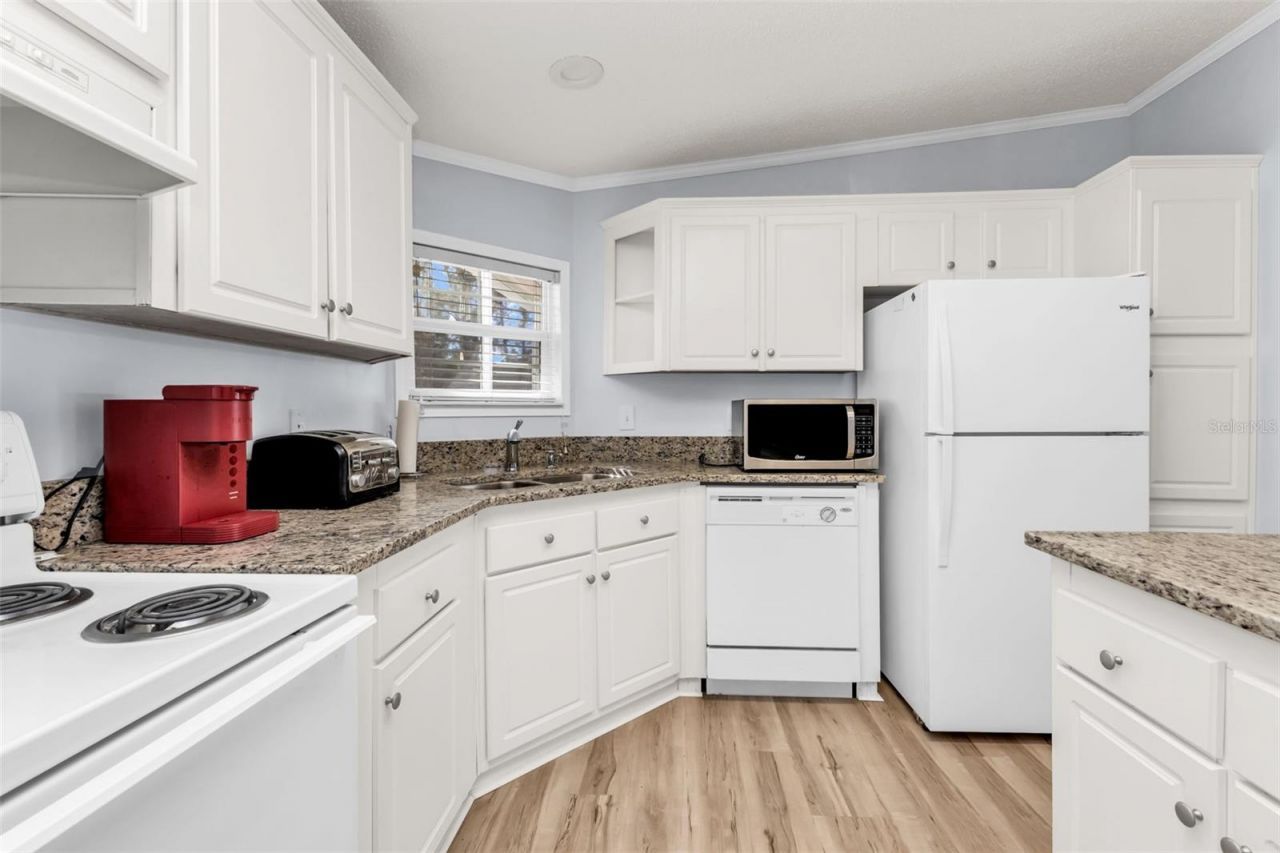 4300 Riverside Drive, Unit 106, Punta Gorda, FL 33982 Photo