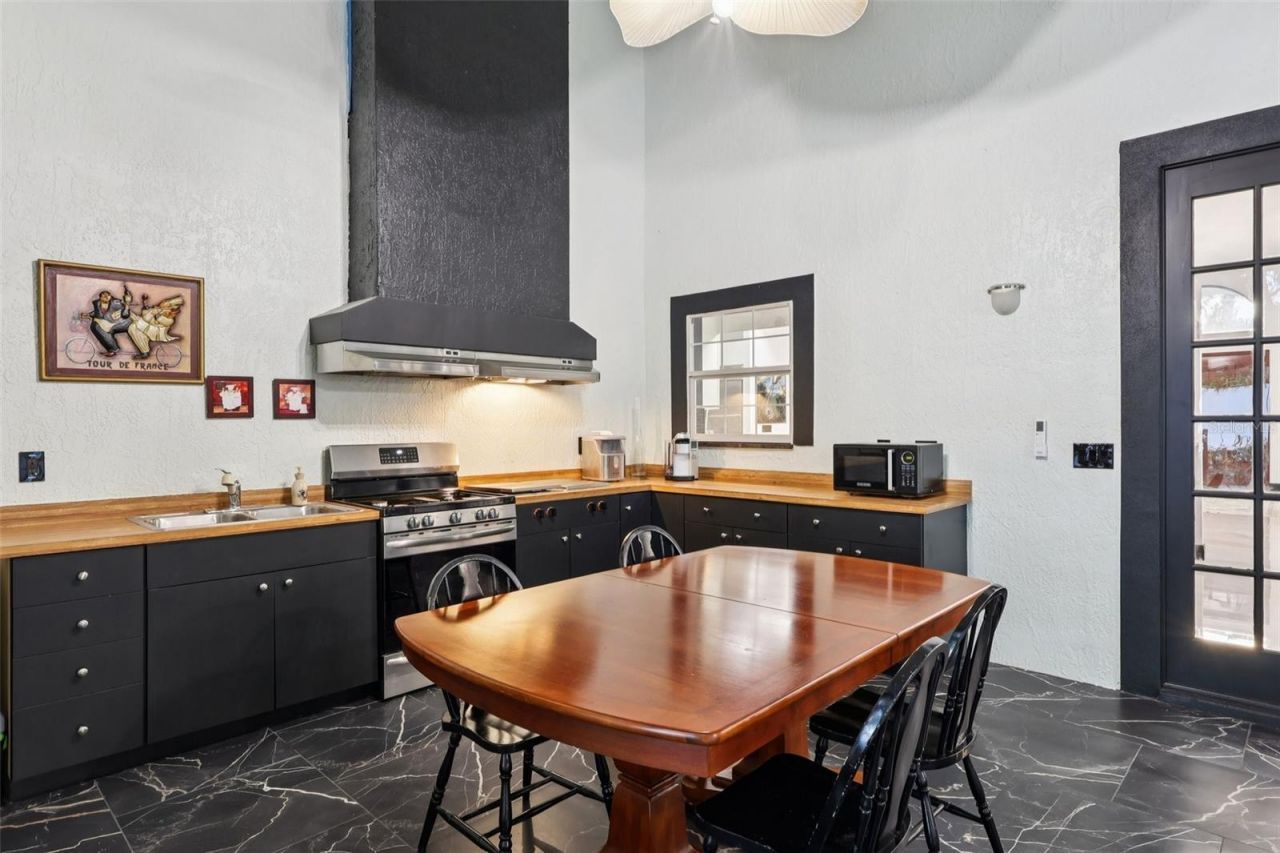 16400 Lakeshore Drive, Minneola, FL 34715 Photo