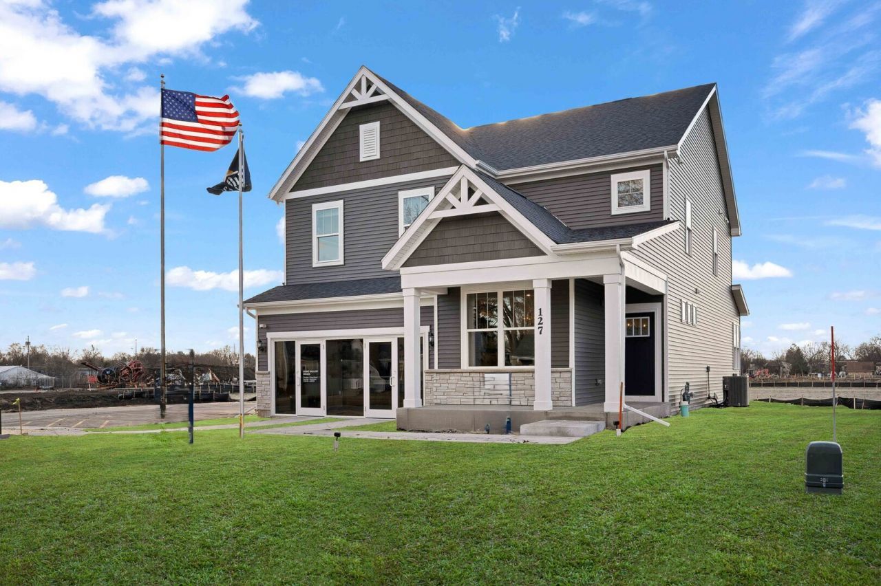 113 Furnas Drive, Batavia, IL 60510 Main Photo