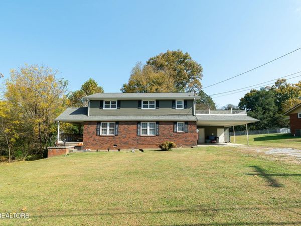 4516 NE Plummer Drive, Knoxville, TN 37918