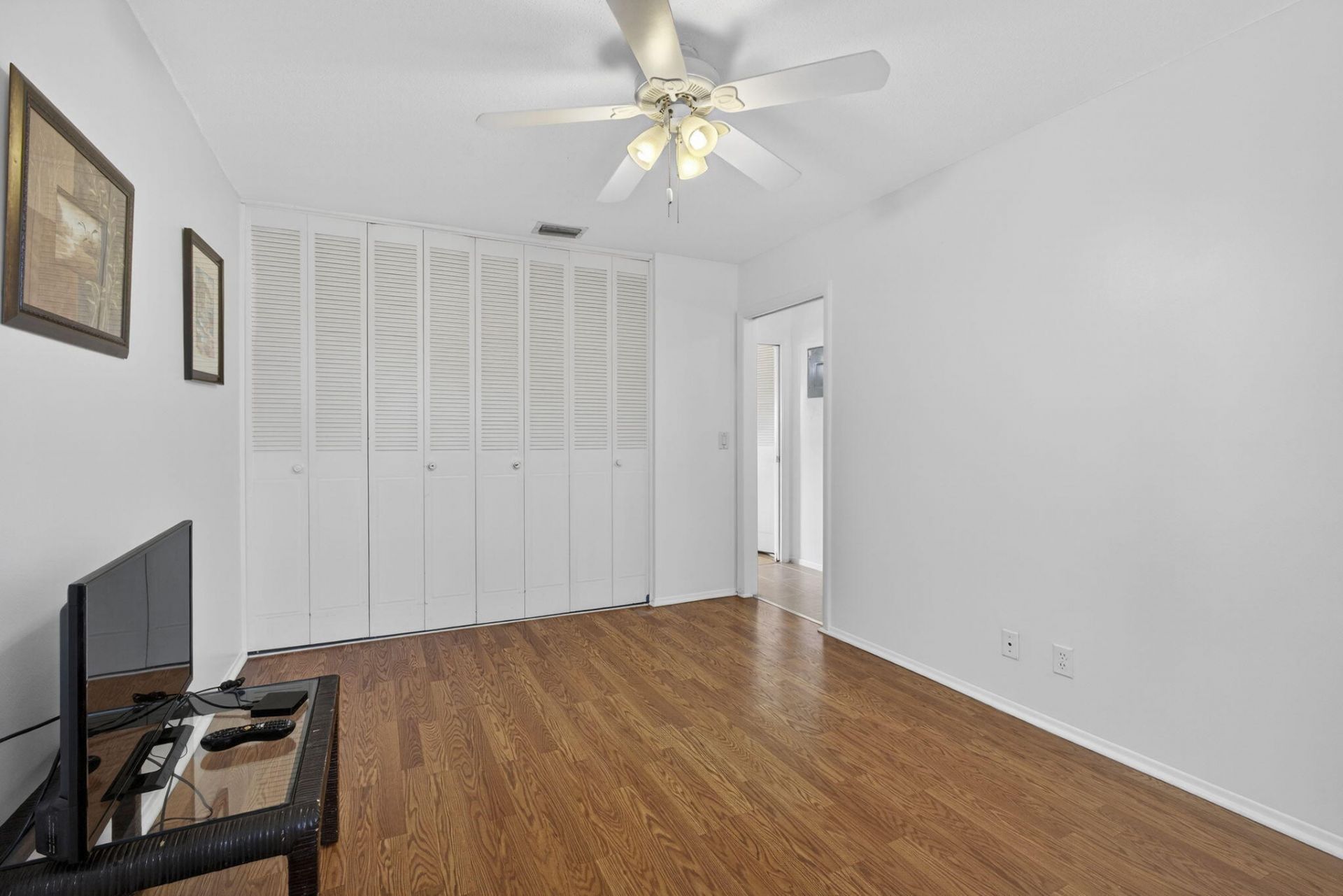 2833 Crosley Drive W, Unit C, West Palm Beach, FL 33415 Photo