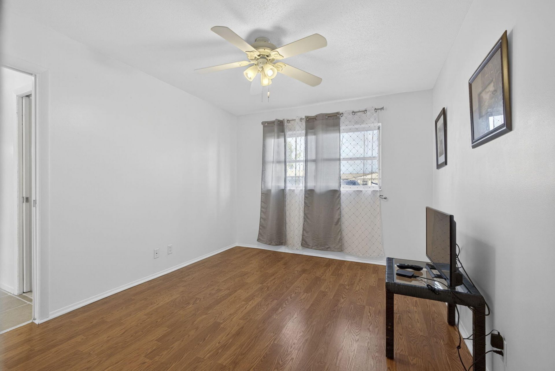 2833 Crosley Drive W, Unit C, West Palm Beach, FL 33415 Photo
