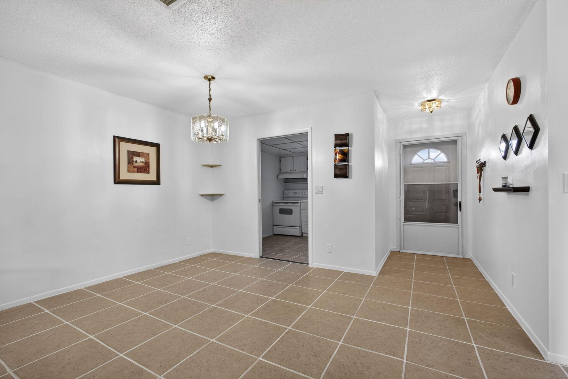 2833 Crosley Drive W, Unit C, West Palm Beach, FL 33415 Photo