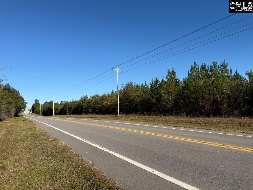 Kestrel Drive Photo 11